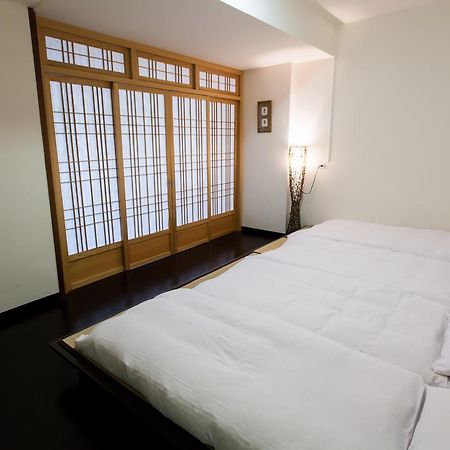 Eureka Bed & Breakfast Tainan Exterior foto