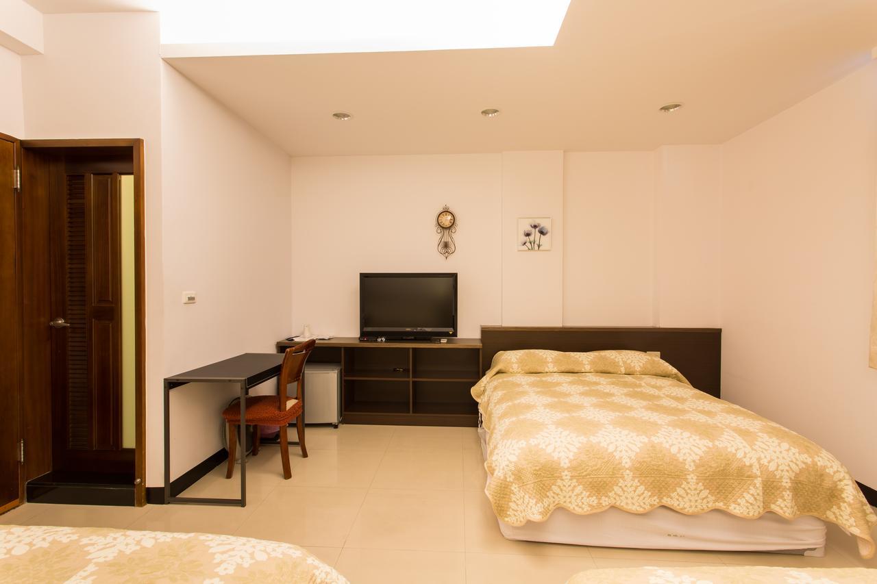 Eureka Bed & Breakfast Tainan Exterior foto